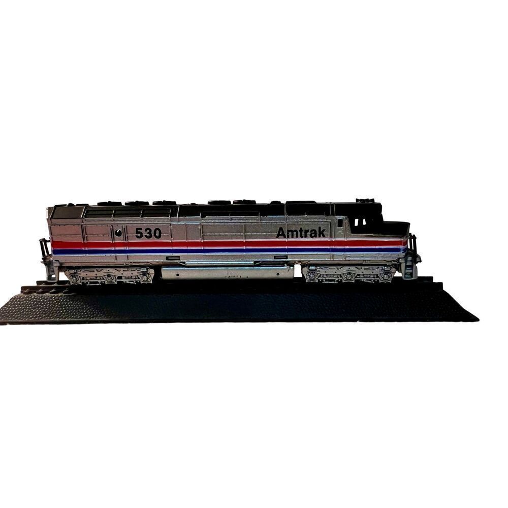 Locomotive N Scale EMD-FP45 AMTRAK Train Engine #530  DISPLAY